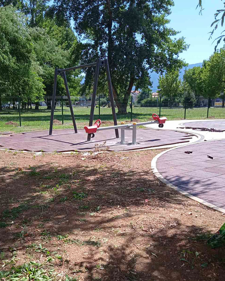 Construction of a children’s playground for the Association of Citizens of Oaza and Žubor